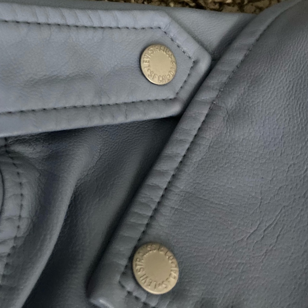 Levi’s Light Blue Faux Leather Moto Jacket – Size L – NWT - Picture 10 of 12